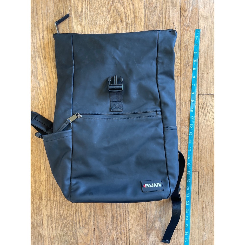 Pajar Canada Roll Top Backpack Matte Black Water Resistant Bag Boating‎ Hiking - Picture 6 of 8